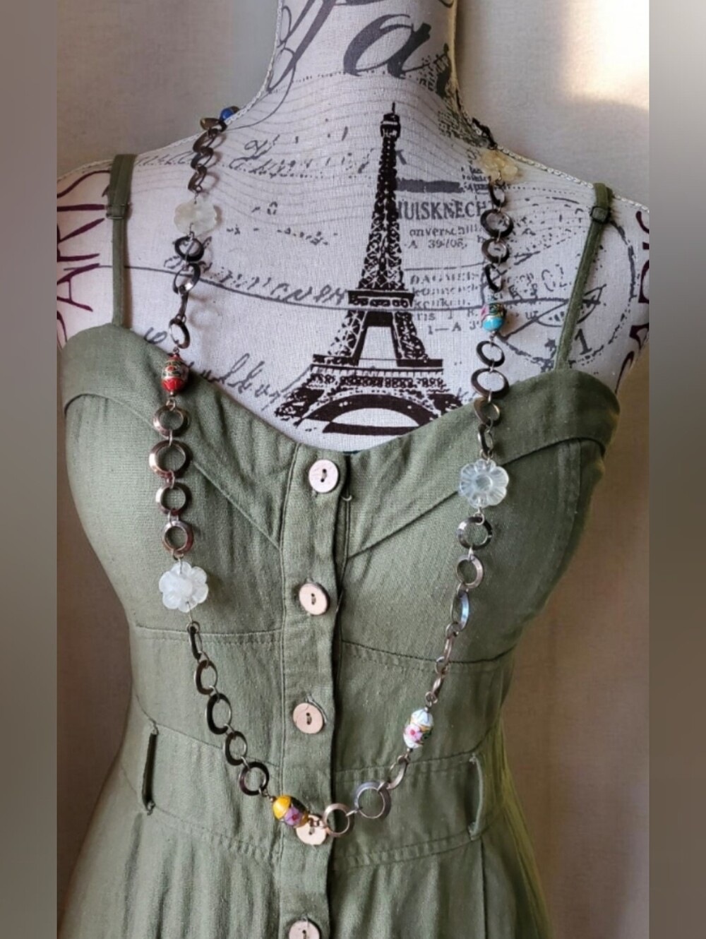Vtg./Antique SR China Cloisonńe & Carved Lucite Necklace